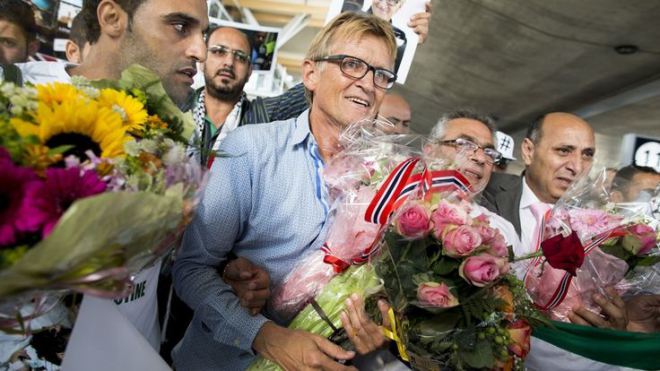 Mads Gilbert in Oslo Airport